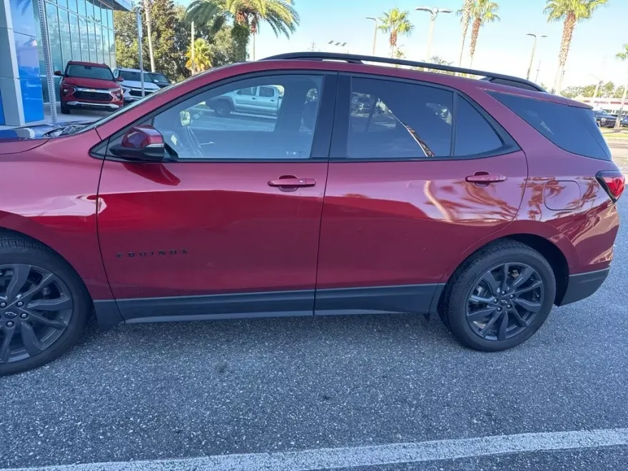 2024 Chevrolet Equinox RS photo 1