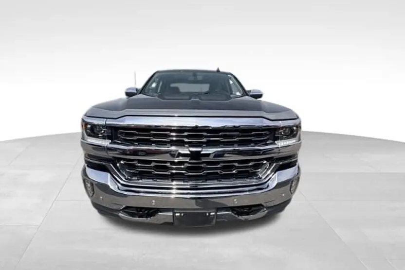 2018 Chevrolet Silverado 1500 LTZ photo 1