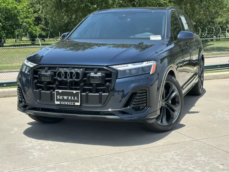 2025 Audi Q7 55 Premium photo 1