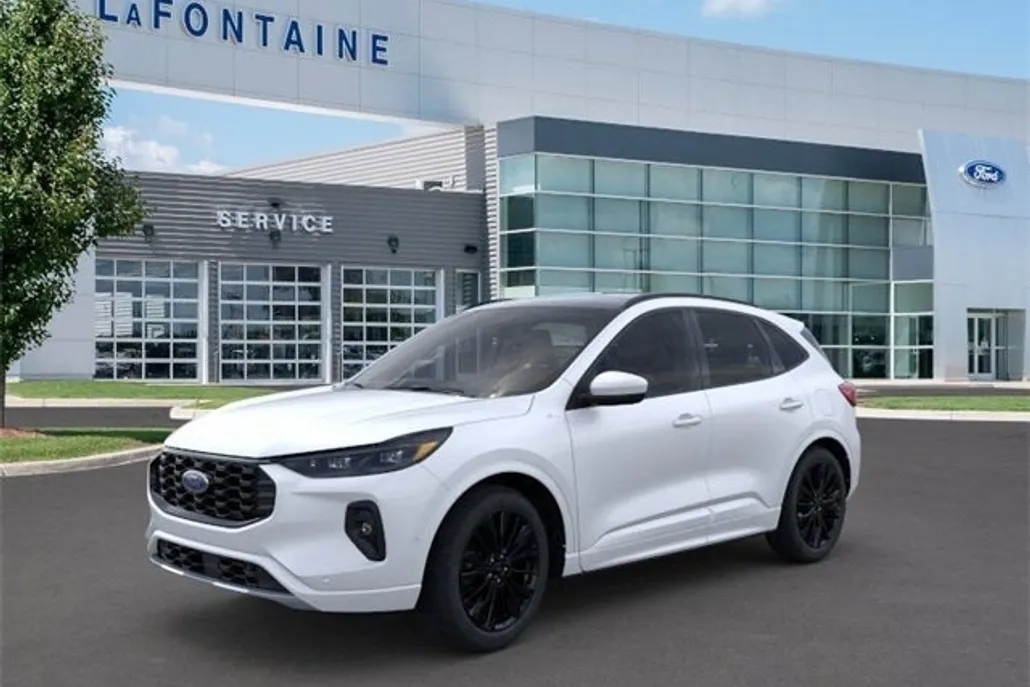 2024 Ford Escape ST-Line Elite photo 1