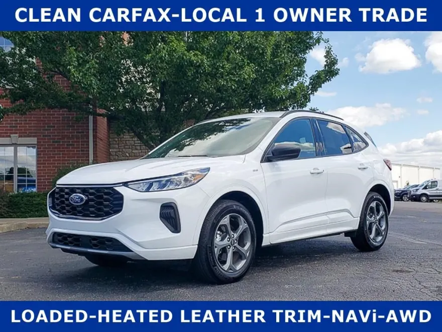 2023 Ford Escape ST-Line photo 1