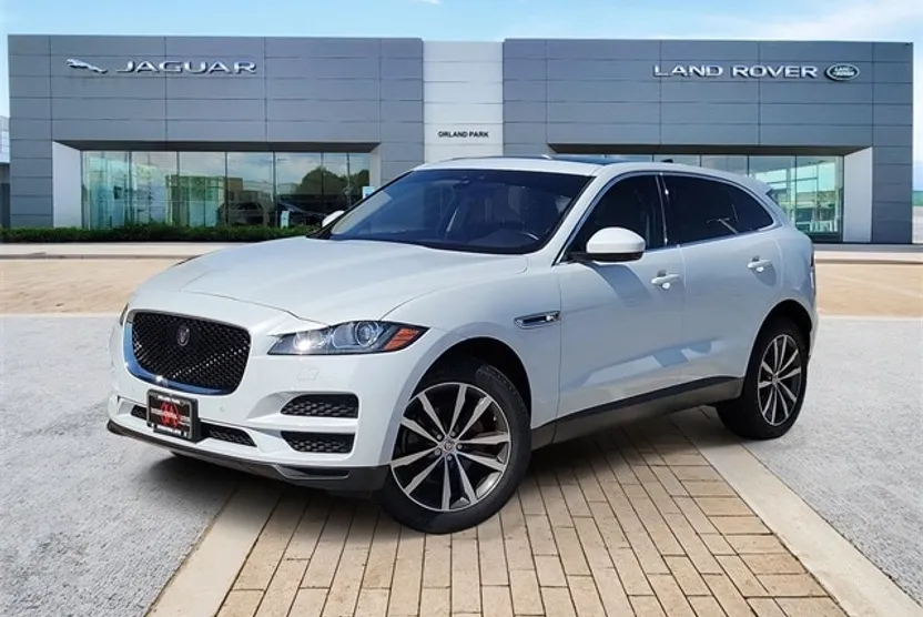 2020 Jaguar F-PACE Prestige photo 1