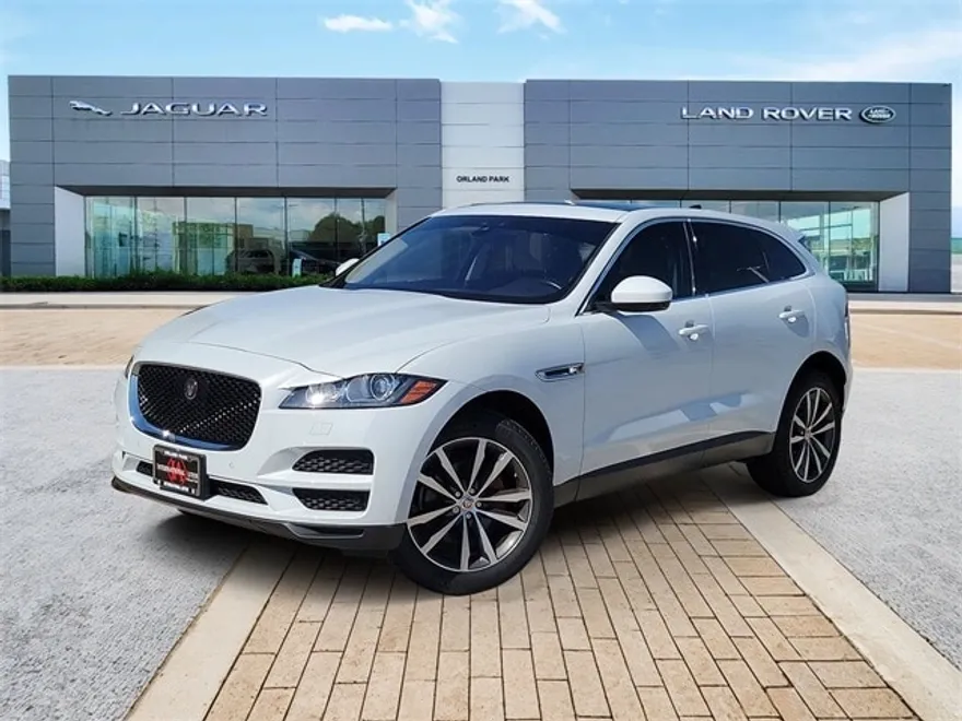 2020 Jaguar F-PACE Prestige photo 1