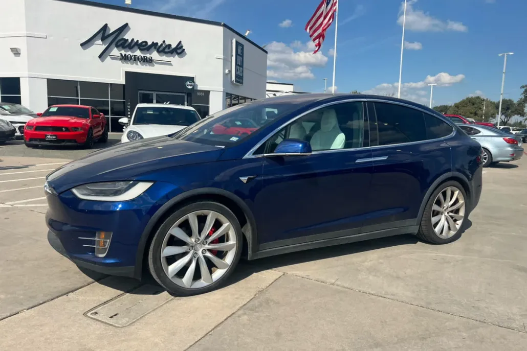 2017 Tesla Model X P100D photo 1