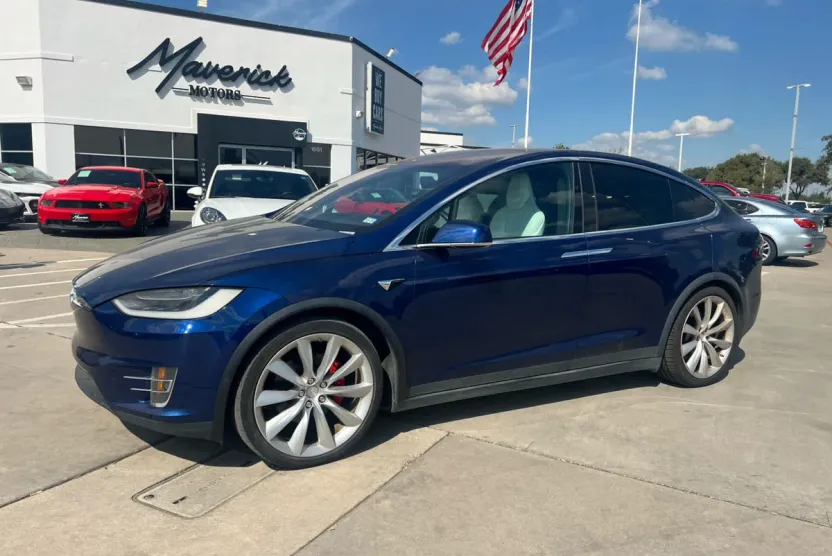 2017 Tesla Model X P100D photo 1