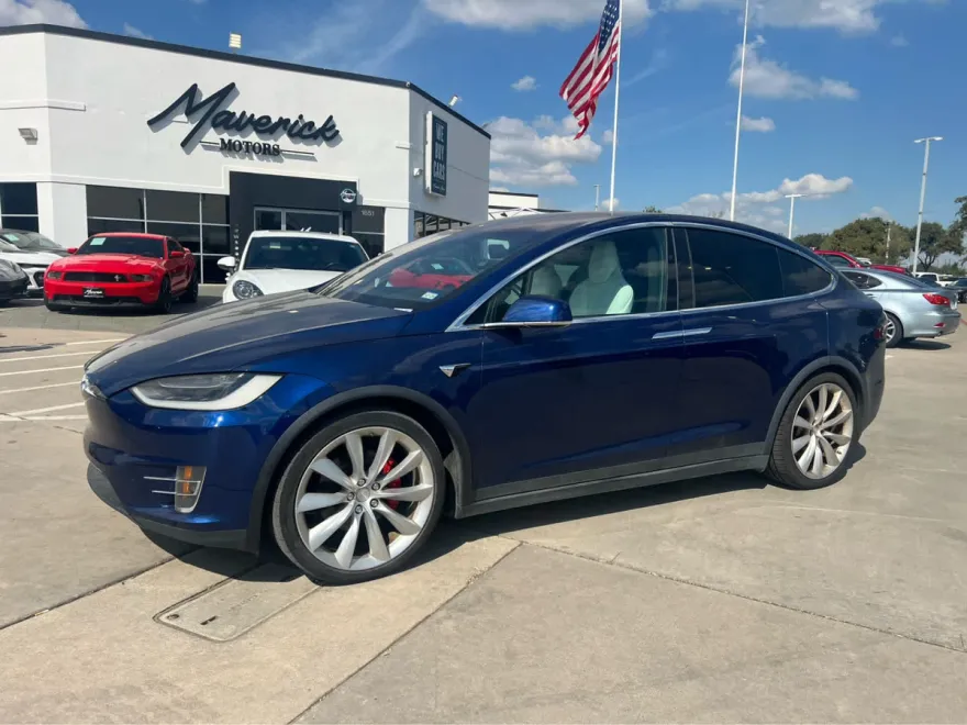 2017 Tesla Model X P100D photo 1