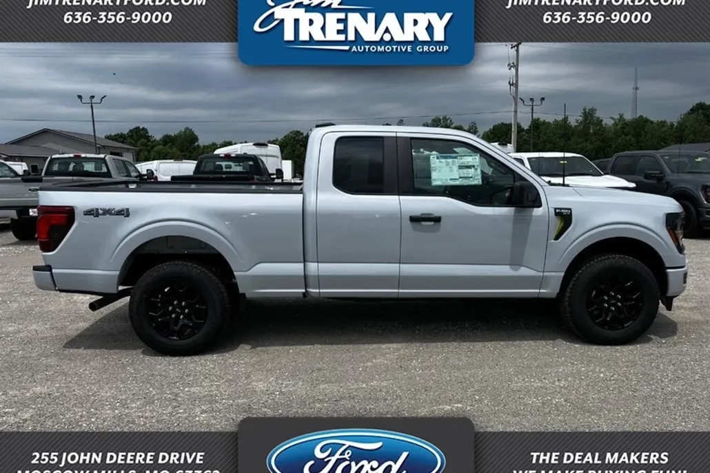 2025 Ford F-150 STX photo 1