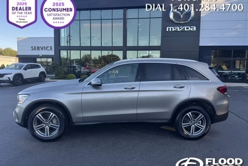 2020 Mercedes Benz GLC 300 photo 1