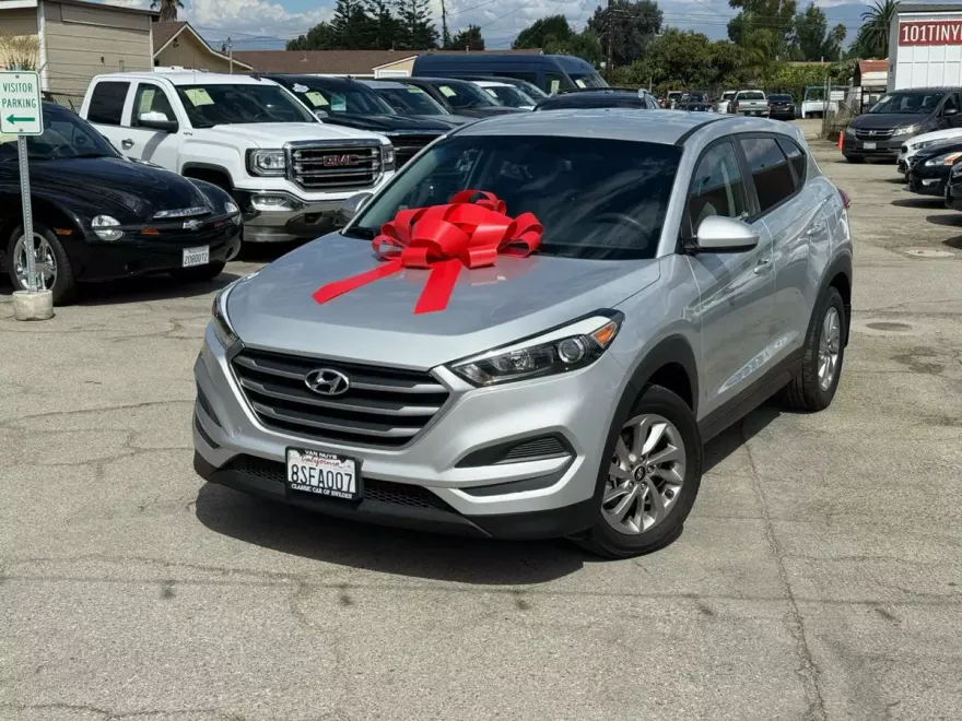 2018 Hyundai Tucson SE photo 1