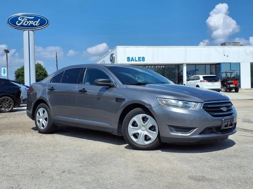 2014 Ford Taurus photo 1