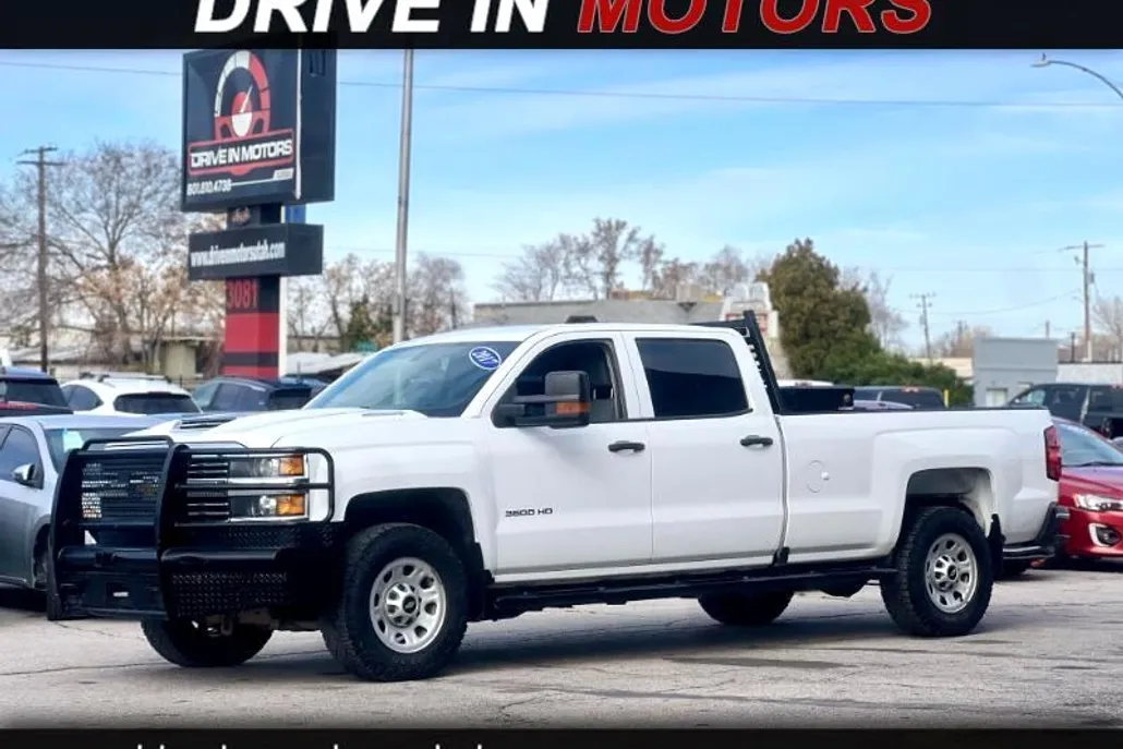 2017 Chevrolet Silverado 3500HD Work Truck photo 1