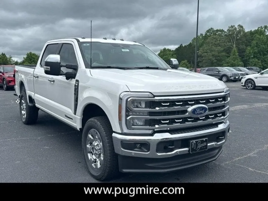 2025 Ford F-250 Lariat photo 1