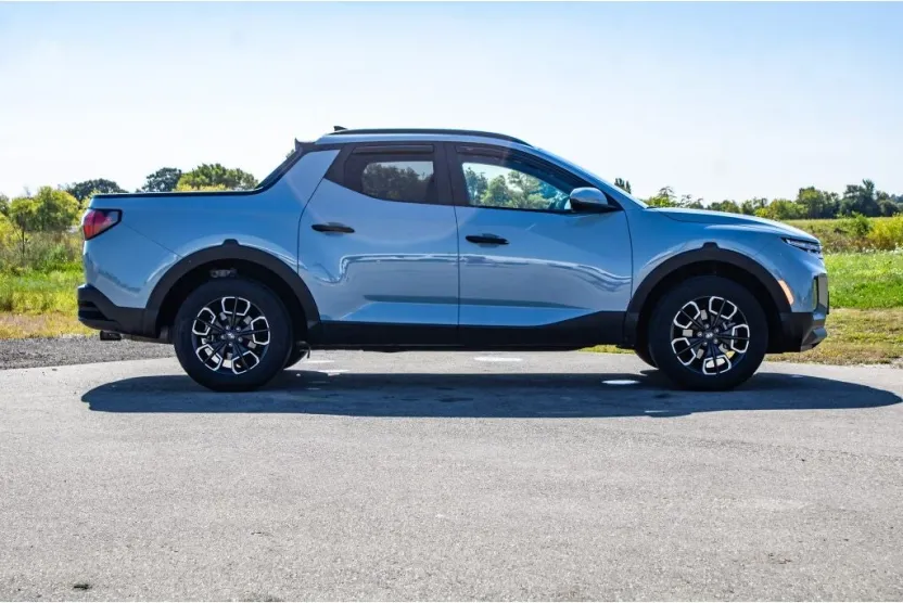 2023 Hyundai Santa Cruz SEL photo 1