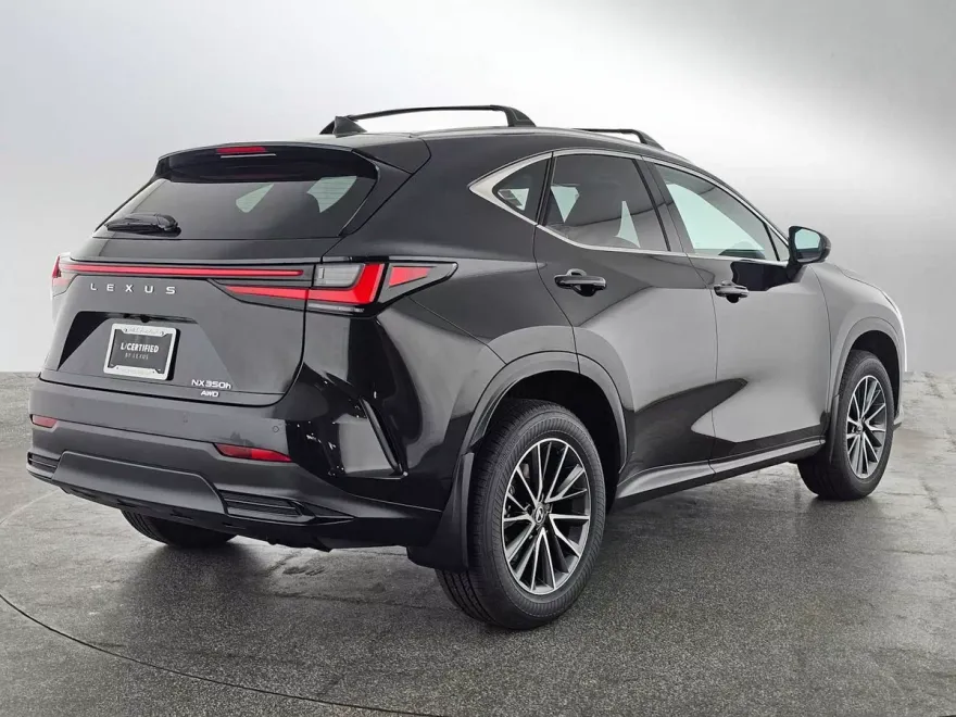 2025 Lexus NX Premium photo 1