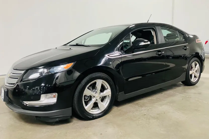 2012 Chevrolet Volt photo 1