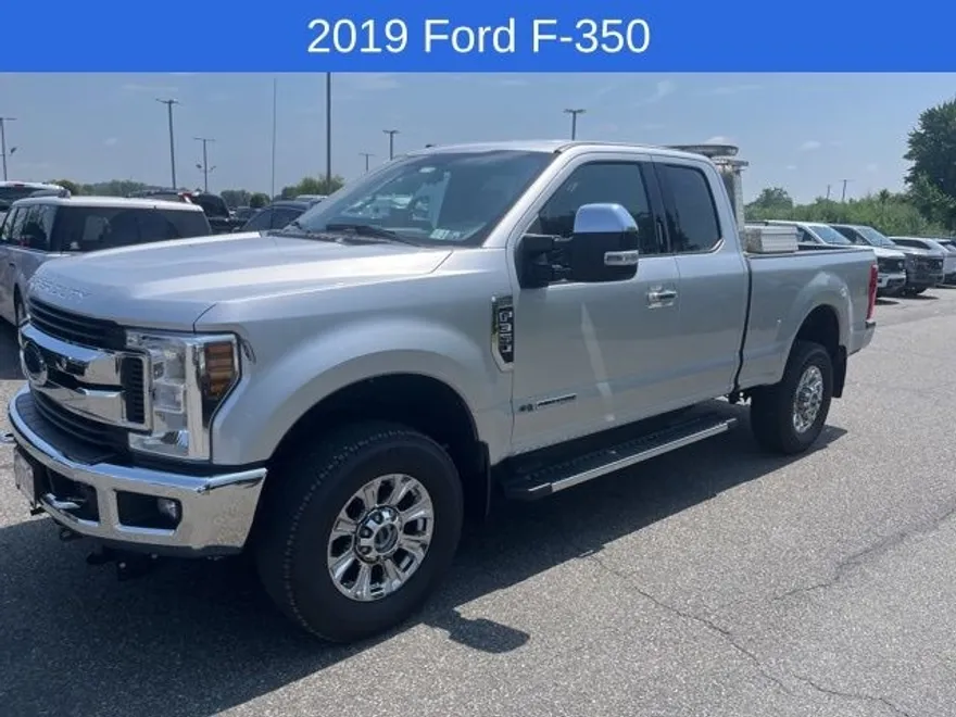 2019 Ford F-350 photo 1