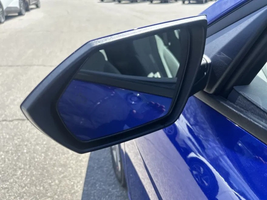 2025 Hyundai Elantra Hybrid Blue photo 1
