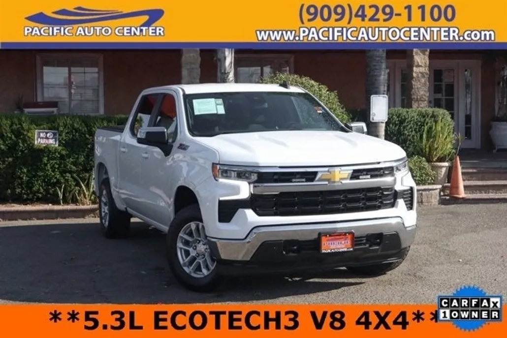 2022 Chevrolet Silverado 1500 LT photo 1