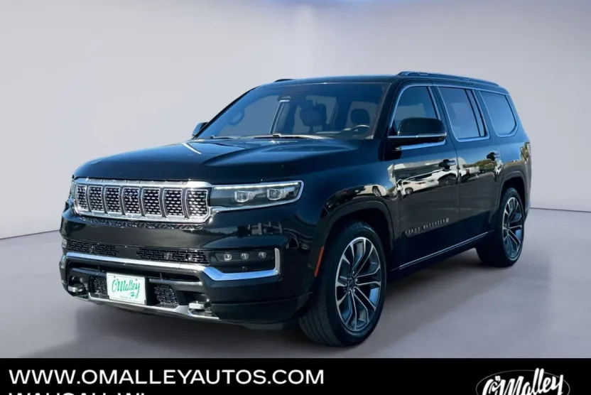 2022 Jeep Grand Wagoneer III photo 1