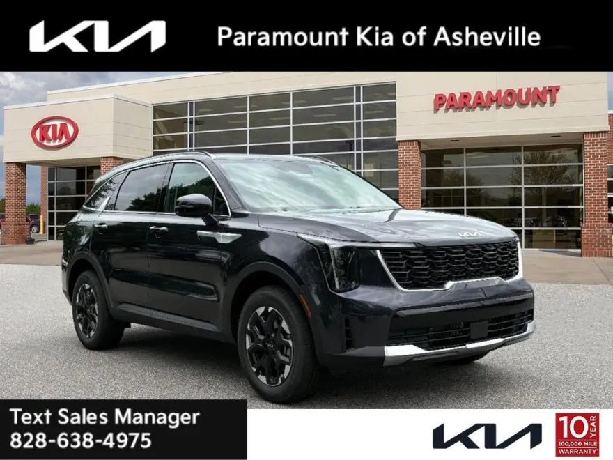 2025 Kia Sorento S photo 1