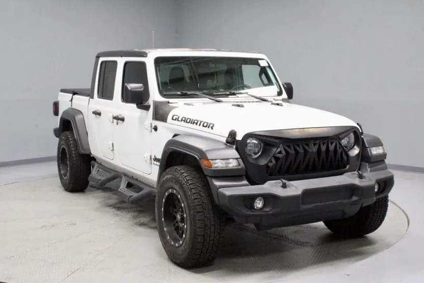 2020 Jeep Gladiator Sport photo 1