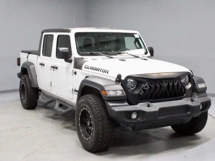 2020 Jeep Gladiator Sport photo 1