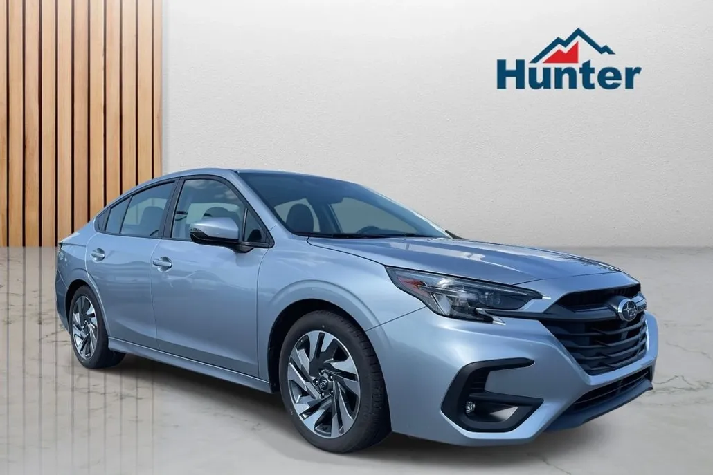 2025 Subaru Legacy Limited photo 1