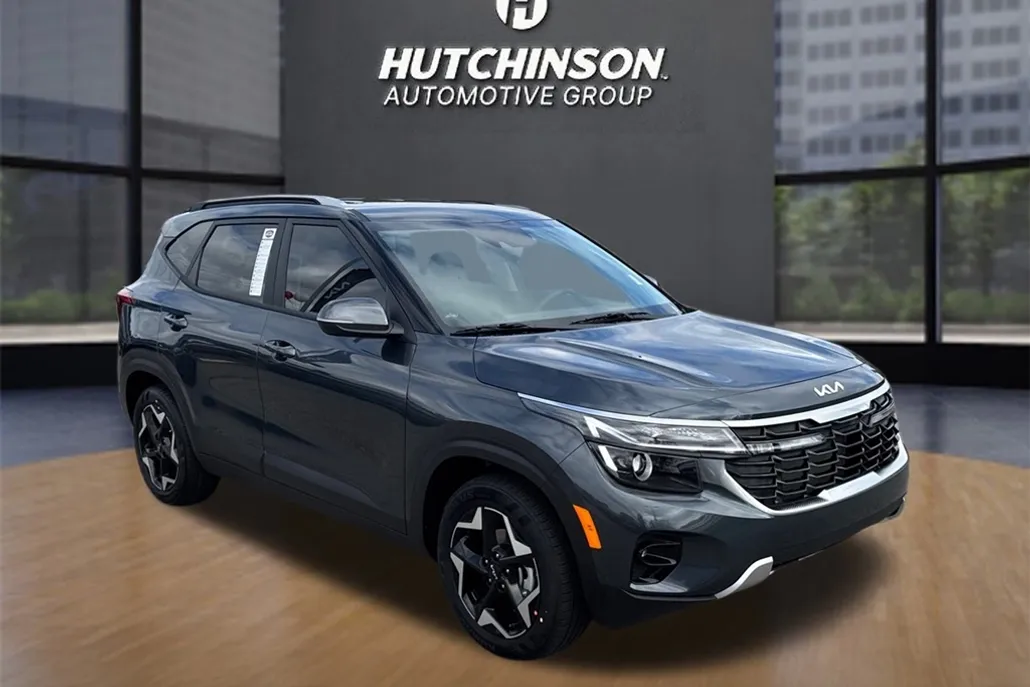 2026 Kia Seltos S photo 1