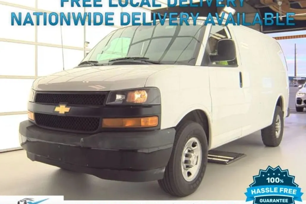 2019 Chevrolet Express 3500 Cargo Van photo 1