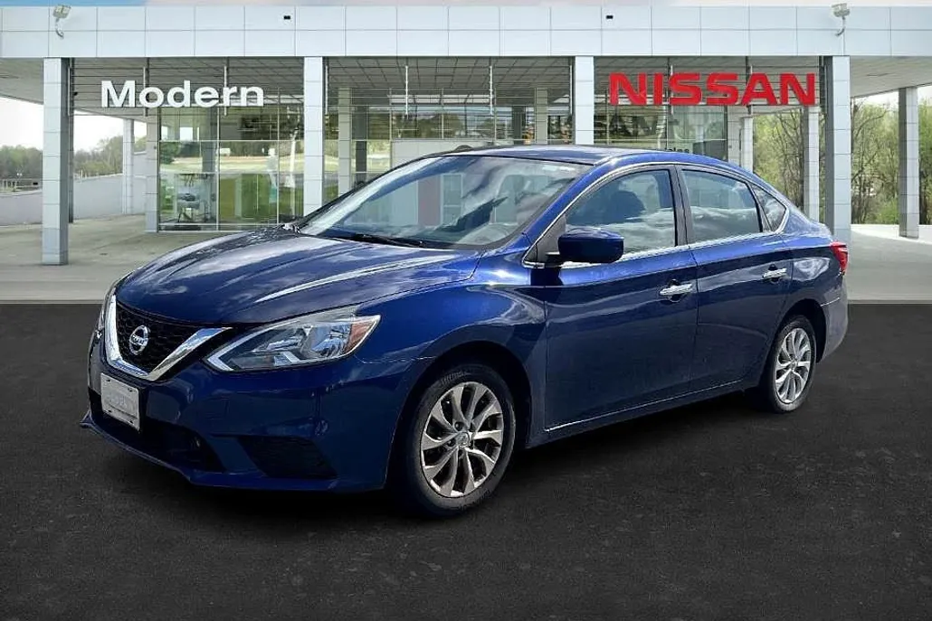2019 Nissan Sentra SV photo 1