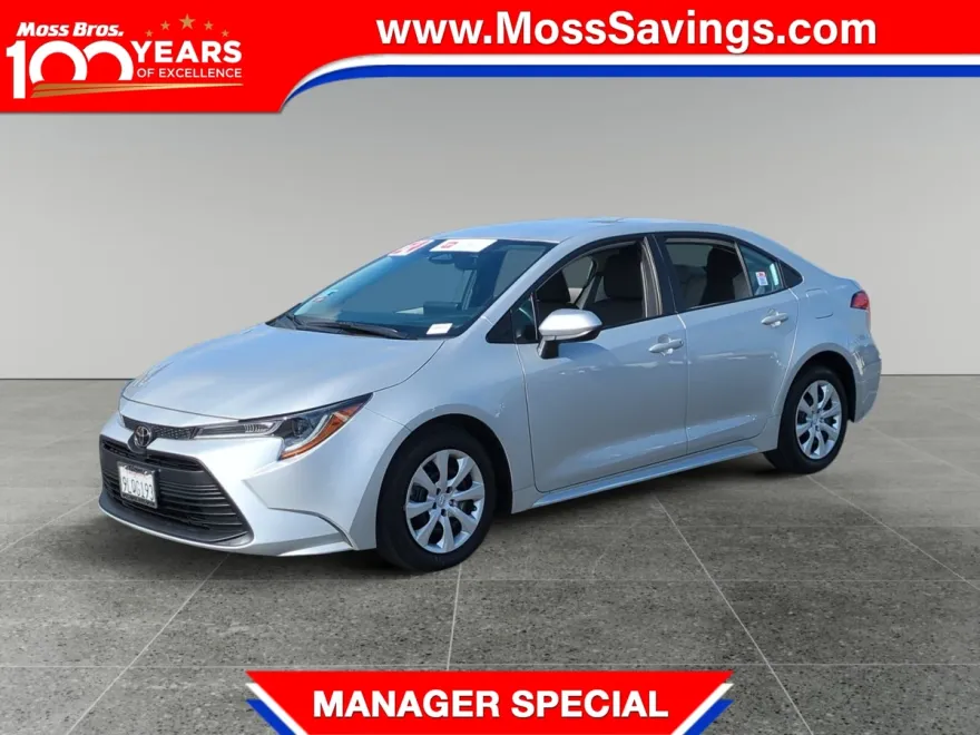 2024 Toyota Corolla LE photo 1