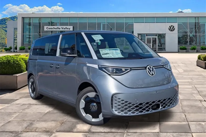 2025 Volkswagen ID. Buzz Pro Plus photo 1