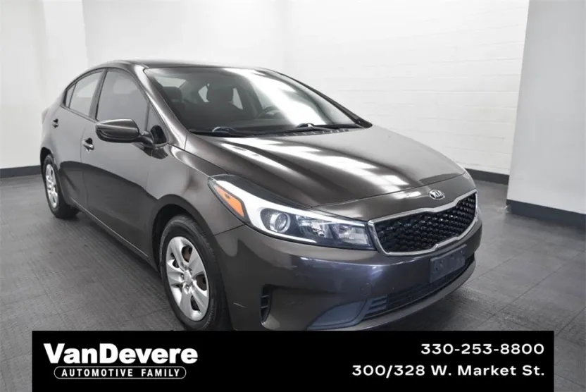 2018 Kia Forte LX Base photo 1