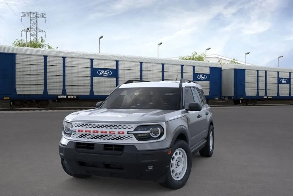 2025 Ford Bronco Sport Heritage photo 1