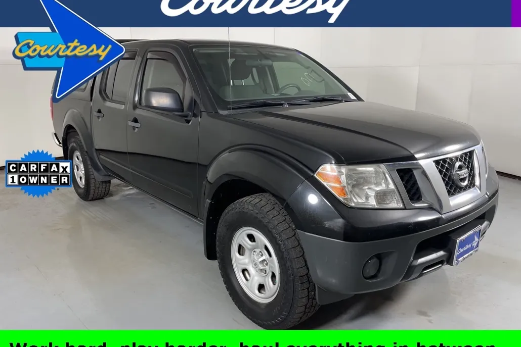 2015 Nissan Frontier S photo 1