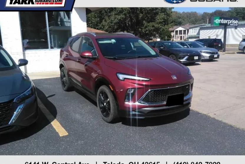 2024 Buick Encore GX Sport Touring photo 1