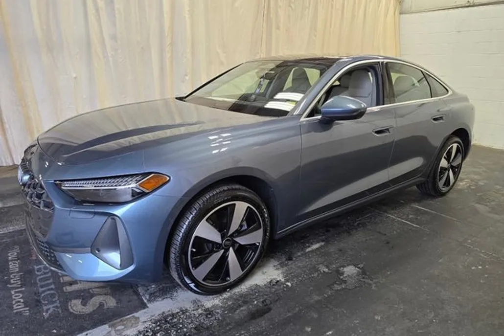2025 Audi A5 2.0T Premium Plus photo 1