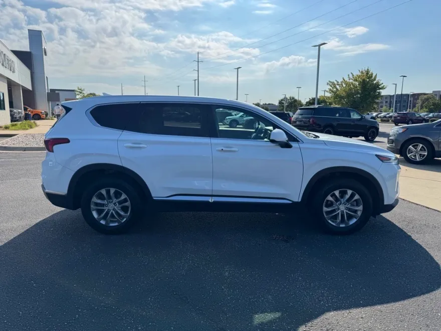 2020 Hyundai Santa Fe SEL photo 1
