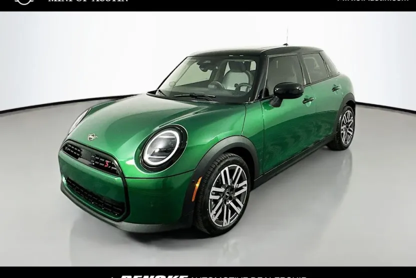 2025 Mini Cooper S photo 1