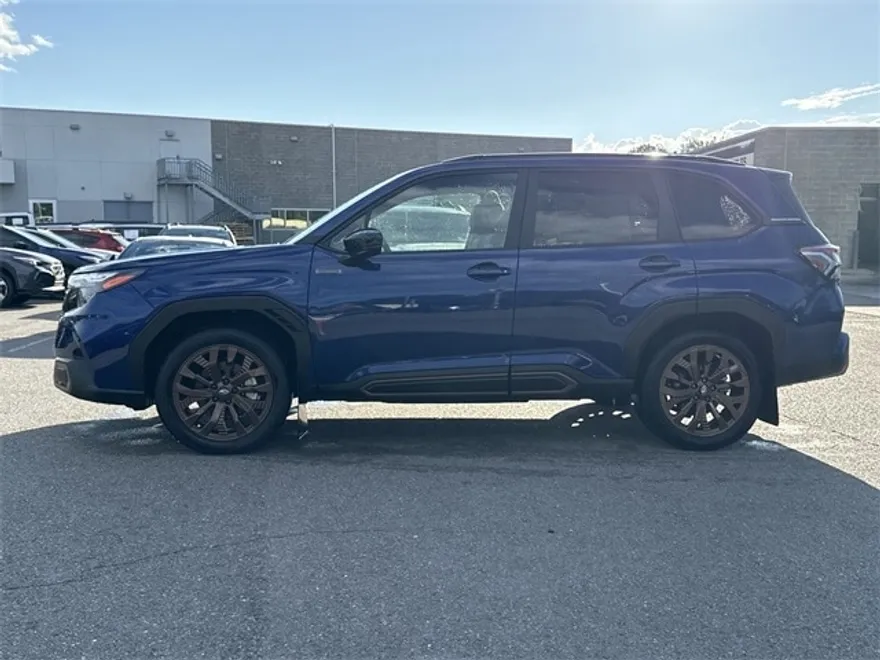 2025 Subaru Forester Sport photo 1
