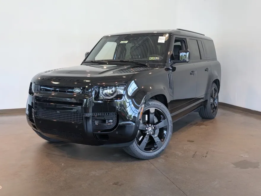 2025 Land Rover Defender 130 X-Dynamic SE photo 1