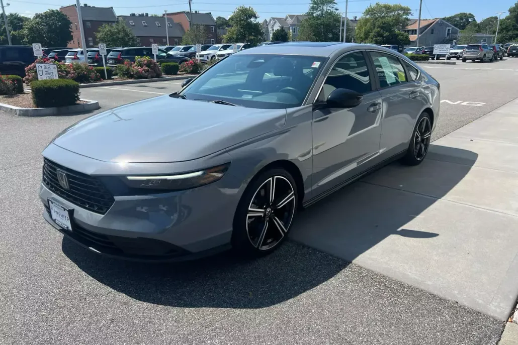 2023 Honda Accord Hybrid Sport photo 1