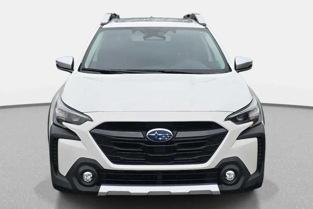 2024 Subaru Outback Touring XT photo 1