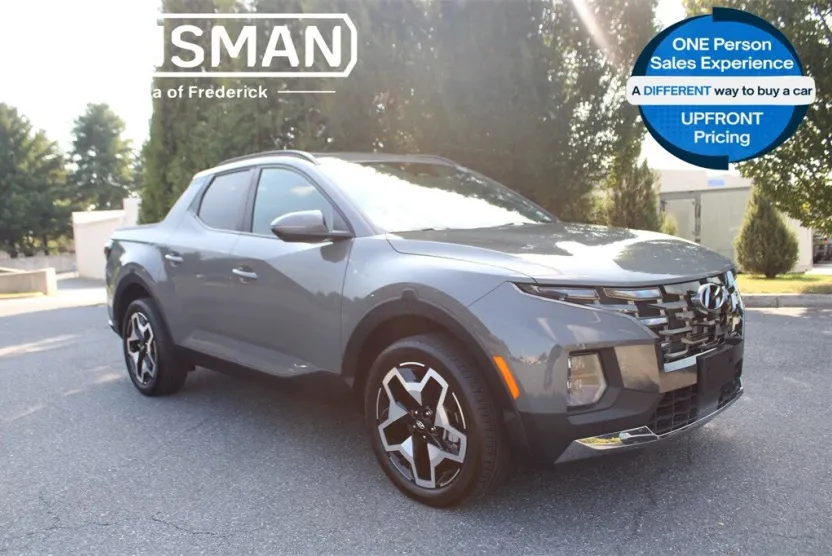 2024 Hyundai Santa Cruz Limited photo 1