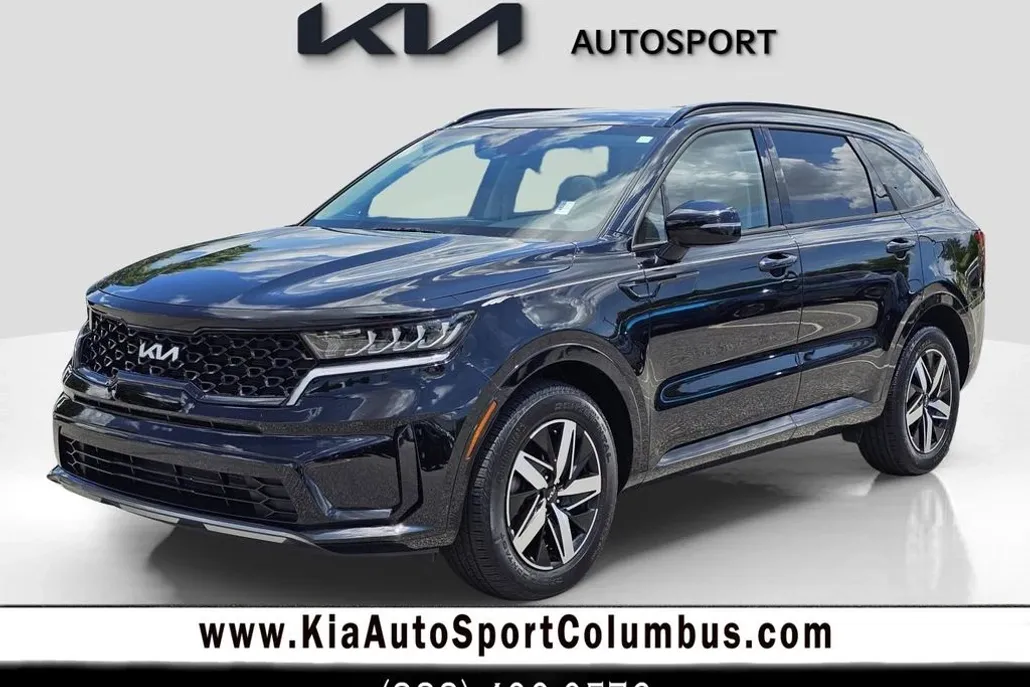 2023 Kia Sorento S photo 1