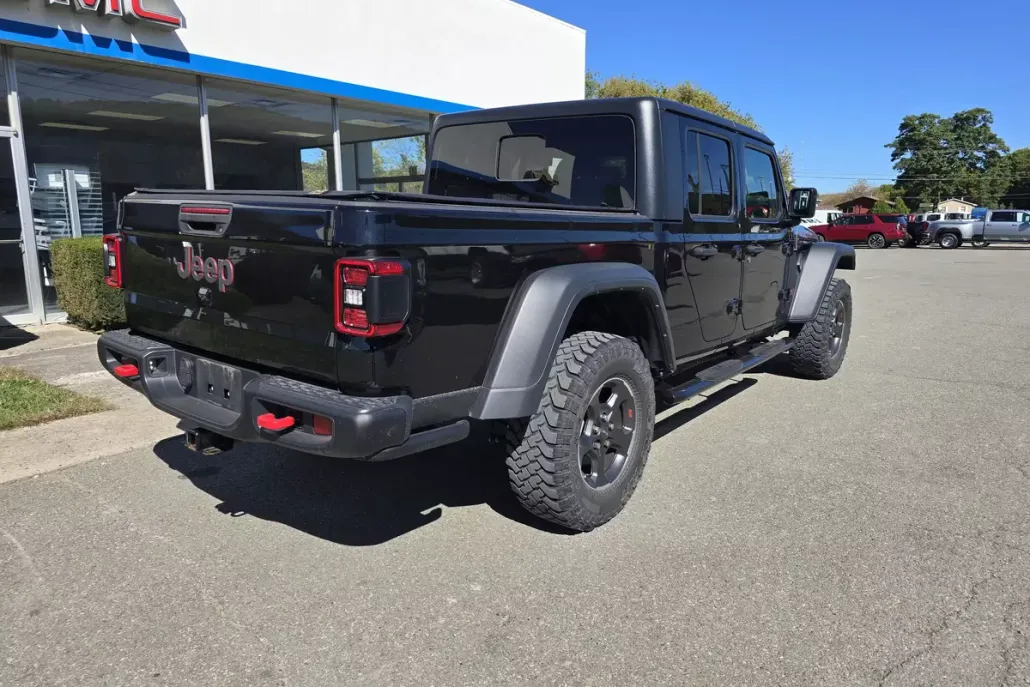 2021 Jeep Gladiator Rubicon photo 1