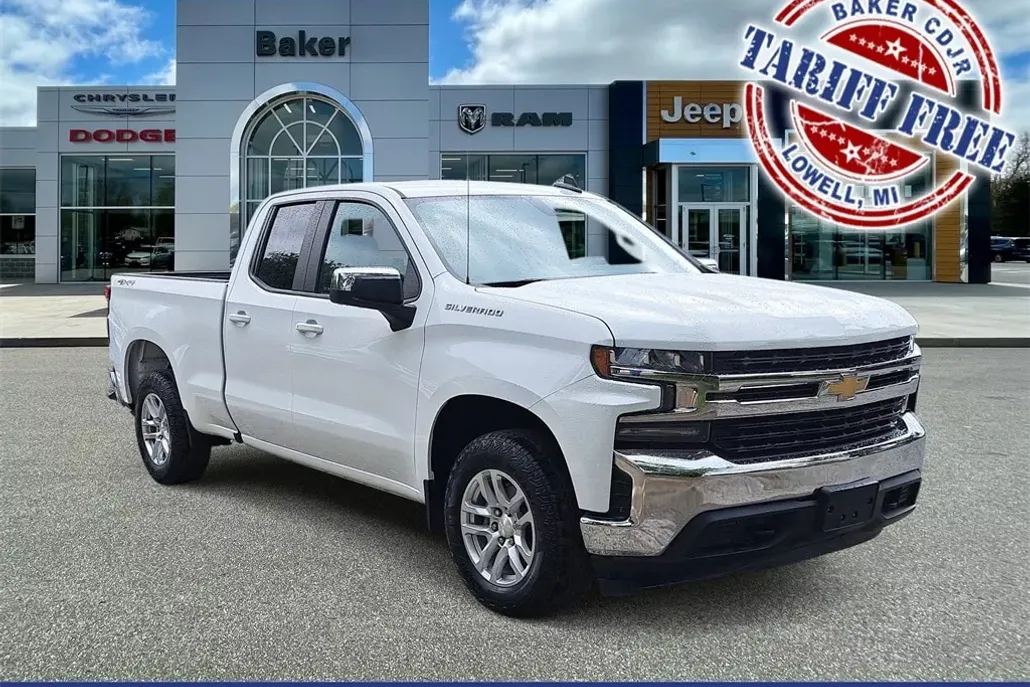 2022 Chevrolet Silverado 1500 LT photo 1