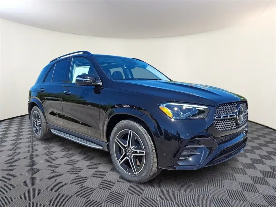 2026 Mercedes Benz GLE 450 4MATIC photo 1