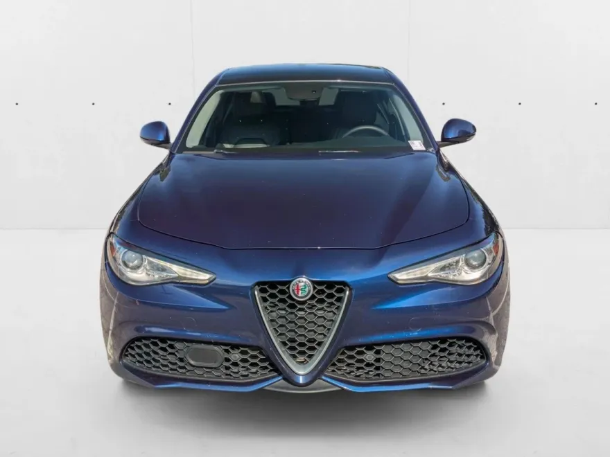 2019 Alfa Romeo Giulia Ti Sport photo 1