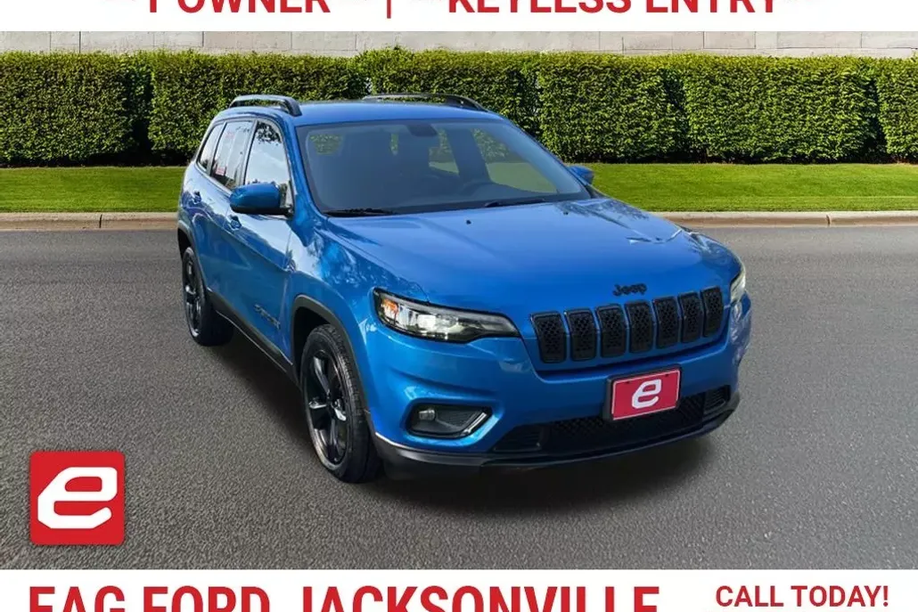 2020 Jeep Cherokee Altitude photo 1